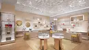 Para pelanggan setia dapat menikmati retail space yang super nyaman, luas dan beragam. Dari mulai women's ready to wear, leather goods, shoes, accecories dan fragances. Kesemunya ditata sedemikan rupa dengan alur yang terasa pas. [Foto: dok Louis Vuitton Indonesia]