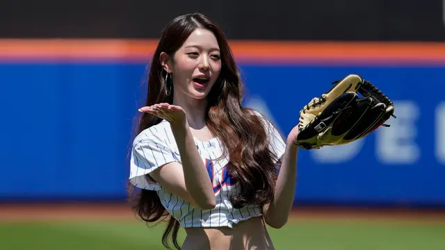 Jang Wonyoung IVE