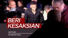 Berita video bintang PSG asal Brasil, Neymar, memberi kesaksian ke kantor Polisi di Rio de Janeiro terkait kasus foto model yang menuduhnya telah memperkosa dirinya.