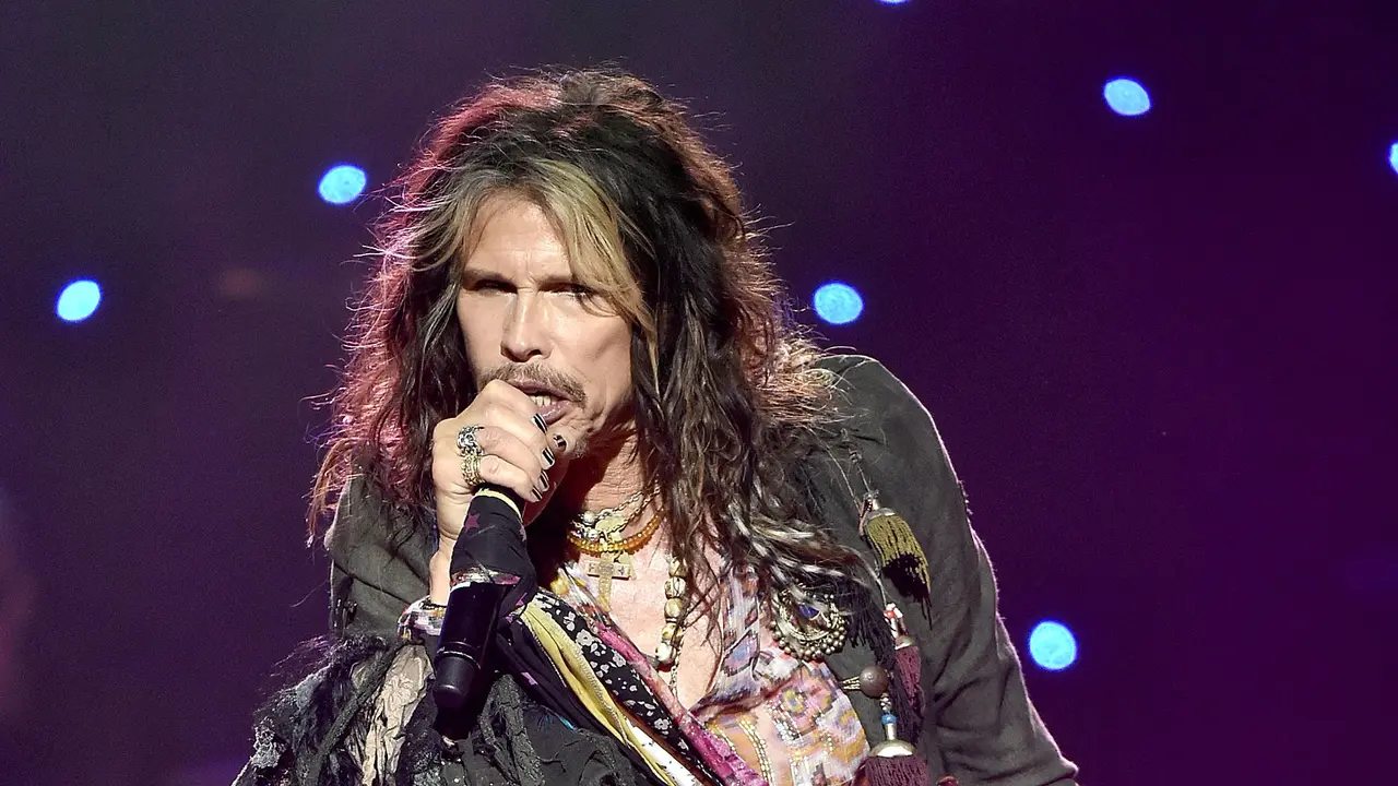 [Bintang] Steven Tyler