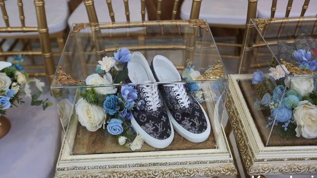 7 Potret Detail Seserahan Lamaran Lesty Kejora dan Rizky Billar, Ada Logam Mulia