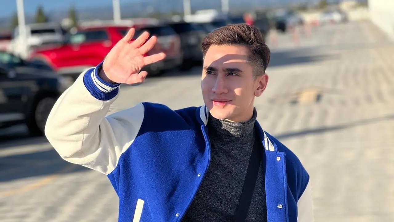 Verrell Bramasta liburan akhir tahun 2021 di Los Angeles, Amerika Serikat