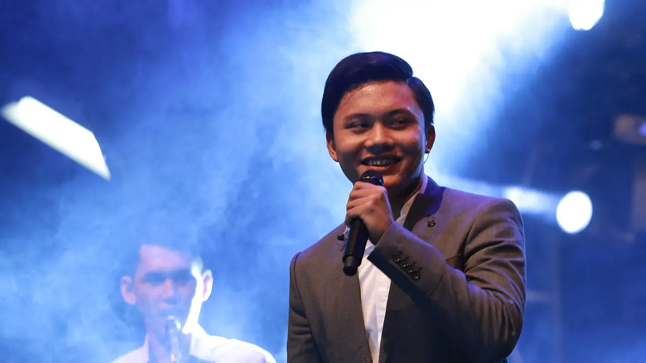 [Bintang] Rizky Febian