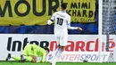 Hasil ini memastikan langkah Marseille ke babak 16 besar Coupe de France. Performa kolektif yang solid menegaskan perbedaan kualitas kedua tim. (AFP/Lou Benoist)