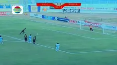 Highlights Piala Presiden 2015 Grup B antara Sriwijaya FC vs Persela Lamongan 2-0 di Stadion Kanjuruhan, Malang Rabu (9/9/2015).
