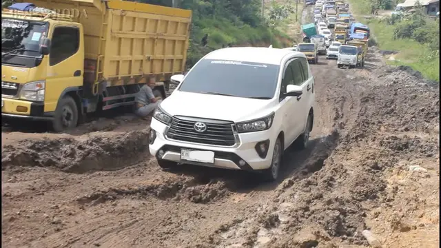 10 Potret Modifikasi Innova Diesel Khas Cumi Darat, Si Bongsor yang Bisa Berlari Kencang