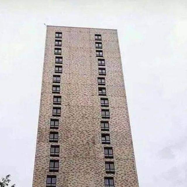 6 Potret Salah Pasang Jendela Ini Bikin Tepuk Jidat, Jadi Gagal Estetik