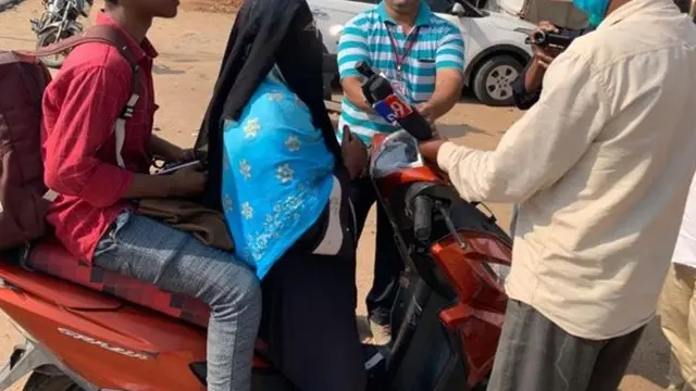 Wanita Ini Tempuh 1400 Km Demi Jemput Anaknya di Tengah Lockdown, Bikin Haru