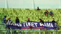 Aremania Protes Tiket Tribune Ekonomi Melawan Persebaya Habis
