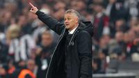 Debut Solskjaer terjadi ketika Besiktas menjadi tuan rumah untuk Bilbao pada matchday ke-7 Liga Europa. Laga ini dimainkan di Stadion Tupras pada Rabu (22/1/2025) malam WIB. Besiktas menang dengan skor 4-1. (AP Photo)