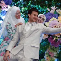 Resepsi Pernikahan Risty Tagor dan Stuart Collin