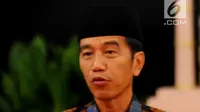 Presiden Joko Widodo memberi sambutan saat buka puasa bersama pimpinan lembaga negara di Istana Negara, Jakarta, Senin (6/5/2019). Mereka di antaranya Ketua MPR Zulkifli Hasan, Wakil Ketua MPR Muhaimin Iskandar, Ketua DPR Bambang Soesatyo, Wakil Ketua DPR Fahri Hamzah. (Liputan6.com/Angga Yuniar)