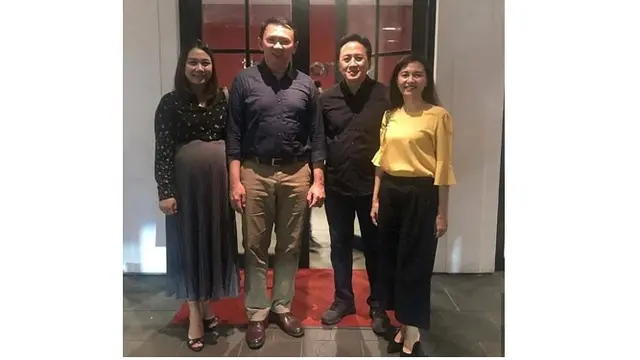 Ahok dan Puput menikah pada 25 Januari 2019 silam. Tak butuh waktu lama menjalin rumah tangga, istri Ahok mengandung anak pertamanya.