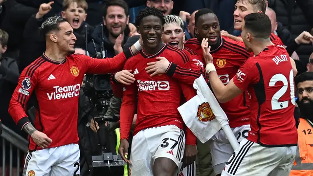 Foto: Ini Dia Dua Rekor yang Ditorehkan Kobbie Mainoo Bersama MU setelah Cetak Gol ke Gawang Liverpool