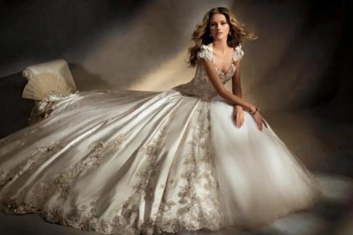 15 Pakaian Pengantin Tradisional dari Seluruh Dunia