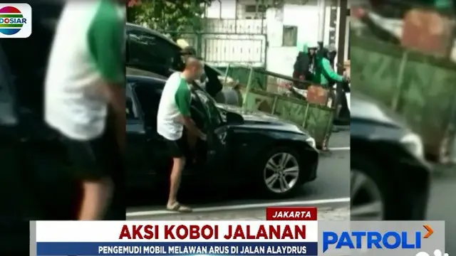 Rekaman CCTV Aksi Koboi Jalanan di Gambir