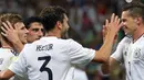 Para pemain Jerman merayakan gol yang dicetak Timo Werner ke gawang Mexico pada laga semifinal Piala Konfederasi di Stadion Fisht, Sochi, Kamis (29/6/2017). Jerman menang 4-1 atas Mexico. (EPA/Armando Babani)
