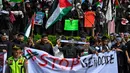 Pengunjuk rasa juga meneriakkan dan mendukung kemerdekaan bagi rakyat Palestina. (CHAIDEER MAHYUDDIN/AFP)