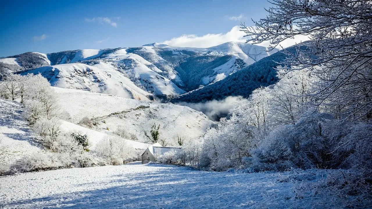 Gunung Pyrenees
