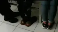 VIDEO: 2 Siswi SMP di Solo Dicekoki Miras oleh 8 Pemuda