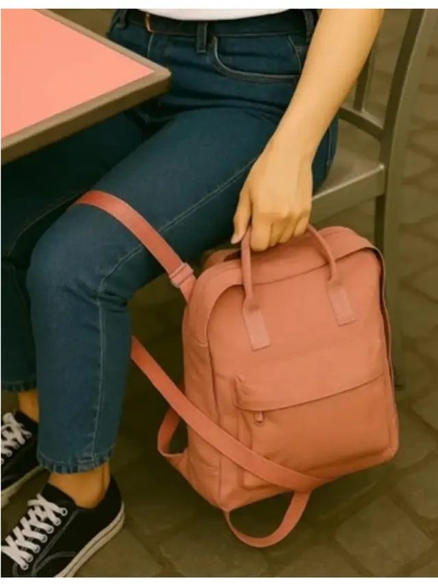 7 Cara Menjaga Barang Berharga Tetap Aman saat Traveling, Tips Anti Pencurian