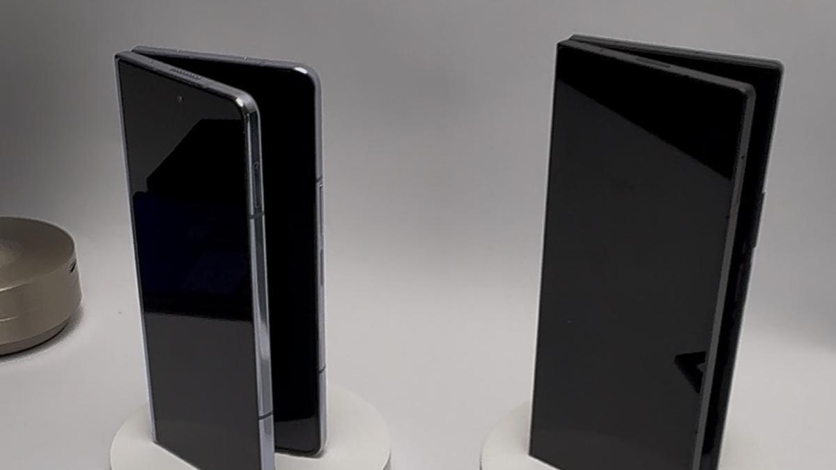 Samsung Galaxy Z Fold7 Lebih Tipis dan Ringan Dirancang dengan Kamera dan AI Mempermudah Aktivitas