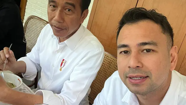 Foto Kenangan Raffi Ahmad dan Jokowi