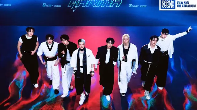 Stray Kids