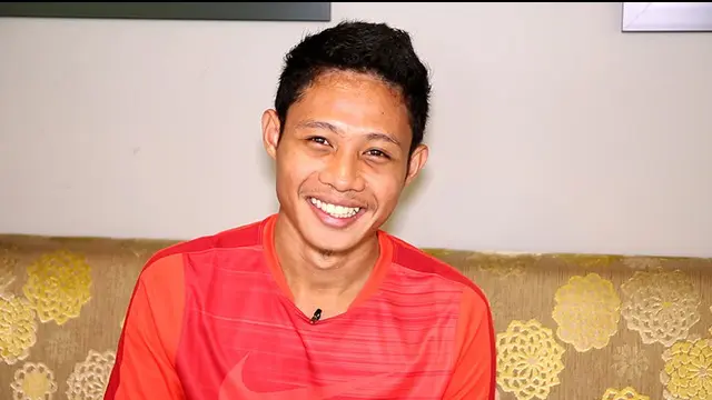 Evan Dimas 'Gelagapan' Ditanya Hubungan Pemain Idolanya dan Ayu Ting Ting 
