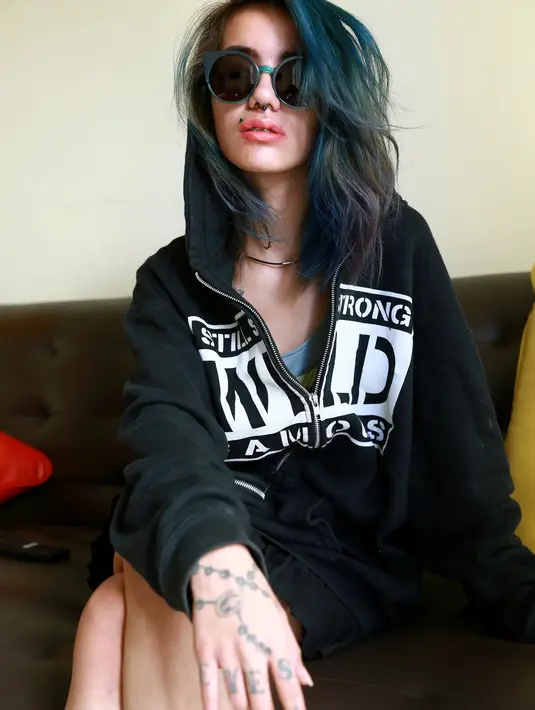 Sebagai single parent, Sheila tidak kenal lelah demi membahagiakan ketiga anaknya, Leticia Charlotte Agraciana Joseph, Nathaniel Jedd Melchior Mirano dan Precious Brianna Yael Mirano. (Galih W. Satria/Bintang.com)