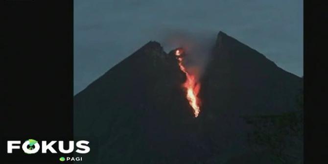 Gunung Merapi Luncurkan Lava Pijar Sejauh 1,7 Kilometer