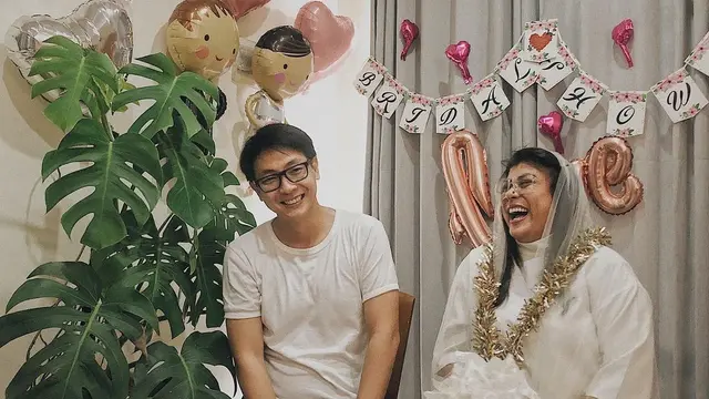 Segera Menikah, Ini 6 Momen Seru Bridal Shower Regina Ivanova
