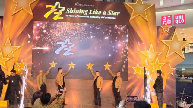 Aksi Lyodra Bikin Gemetar Karyawan dan Pengunjung di Perayaan Ultah ke-32 Mal Ciputra Jakarta.  (Liputan6.com/Henry)