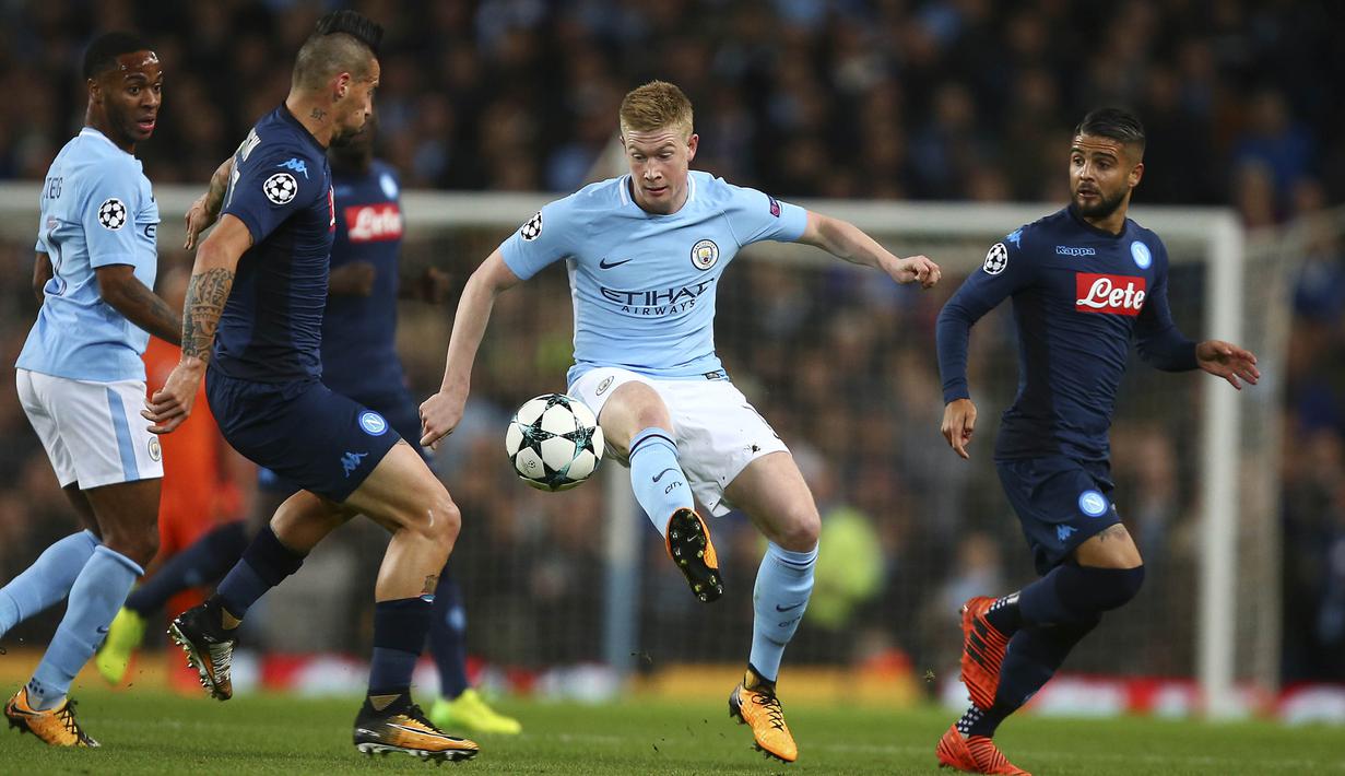 5. Kevin De Bruyne (Manchester City) - Gelandang.(AP/Dave Thompson)
