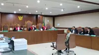 General Manager PT Hutama Karya, Budi Rachmat Kurniawan dituntut hukuman 7 tahun penjara. (Yunita Amalia/Merdeka.com)