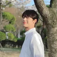 Lee Do Hyun (Instagram/@ldh_sky)