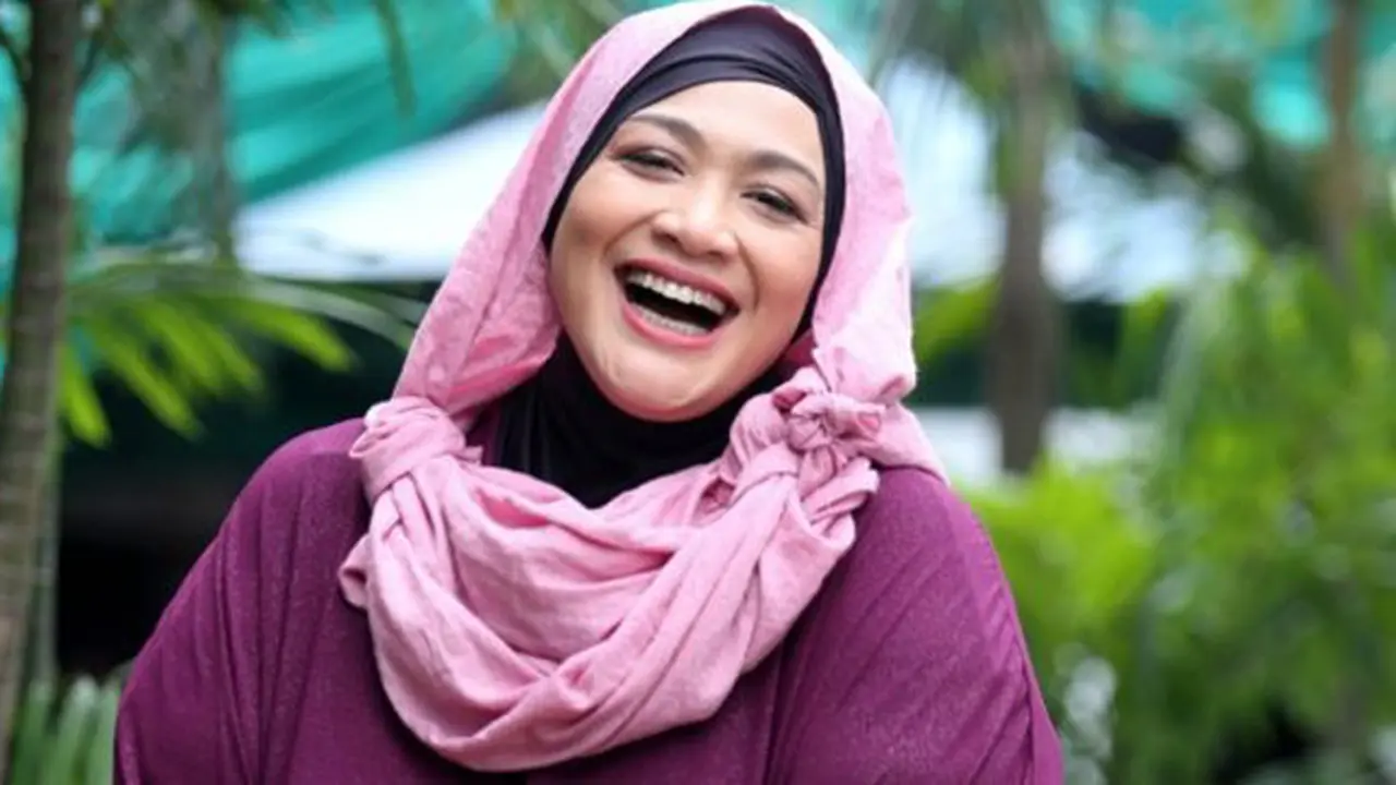 Hughes menurunkan 75kg berat badan lewat diet kenyang/Copyright: seruni