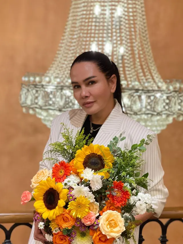 Fitri Salhuteru