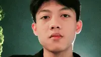 Bagi pencinta gim, nama Boy Chandra Kusuma tak asing. Cowok yang gemar tampil bersahaja ini menembus Top Global Charisma di game Mobile Legends. (Foto: Dok. Instagram @boyamboy_)