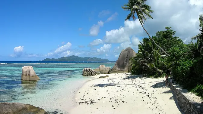 Pantai spektakuler yang ada di Anse Source d'Argent di Pulau La Digue, Seychelles. (Creative Commons)