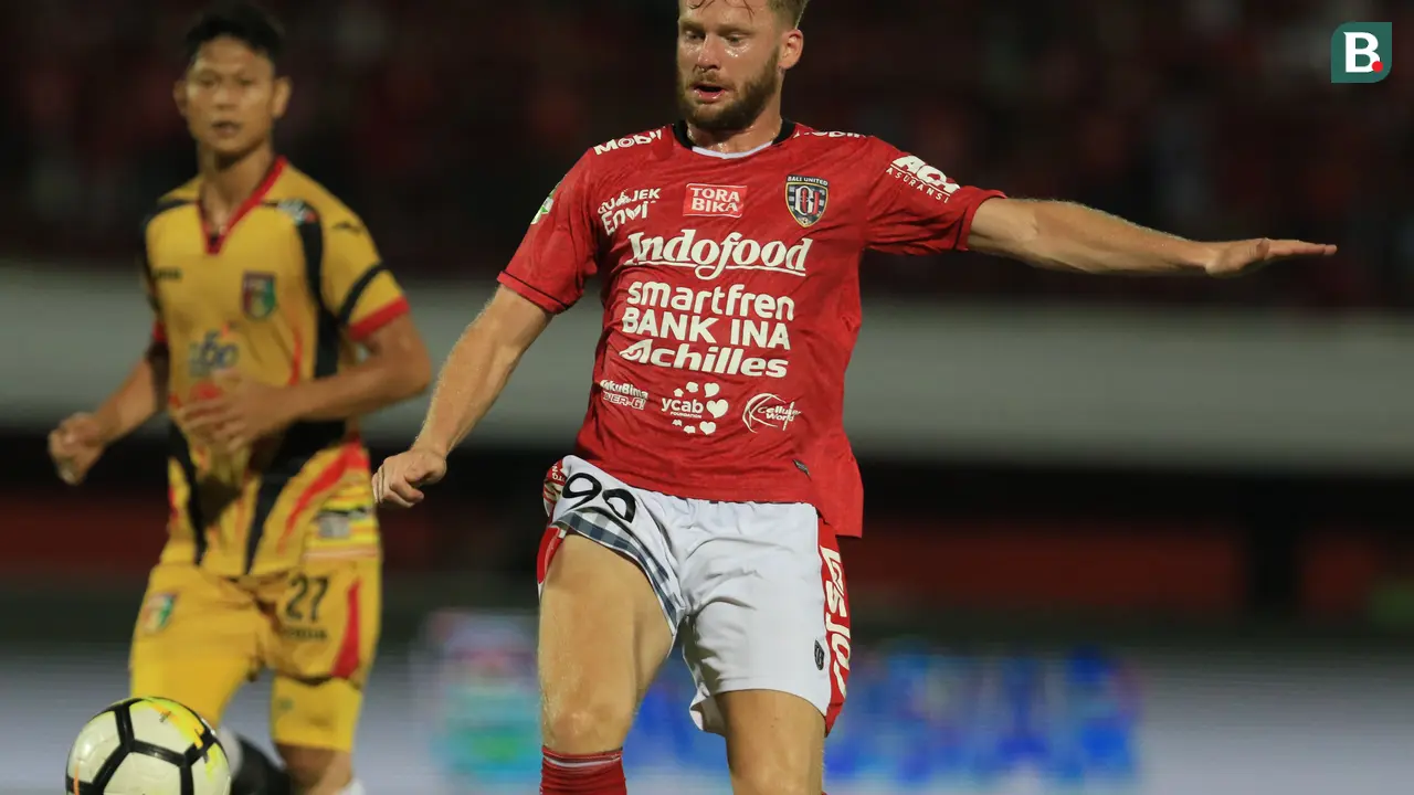 Pemain Bali United, Melvin Platje