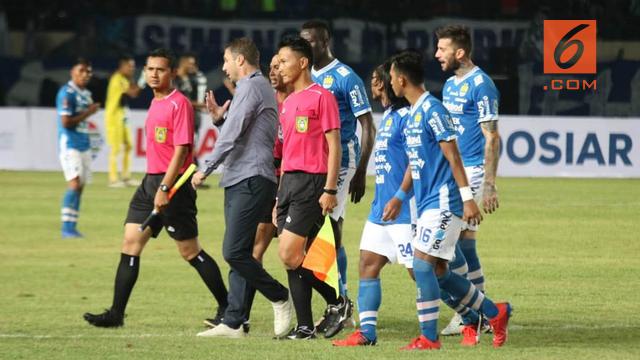 Persib vs Tira Persikabo