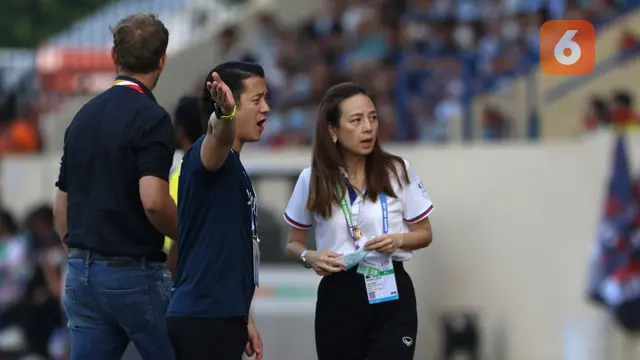 Foto: Madam Pang, Sosok Manajer Cantik dan Kharismatik Timnas Thailand yang Dua Kali Buyarkan Mimpi Timnas Indonesia