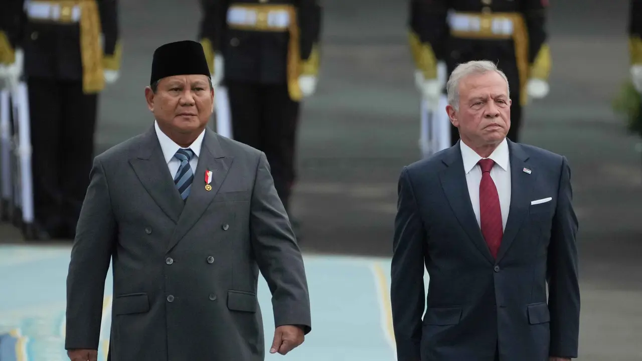 Disambut Upacara Kenegaraan, Raja Yordania Abdullah II Tiba di Istana Merdeka