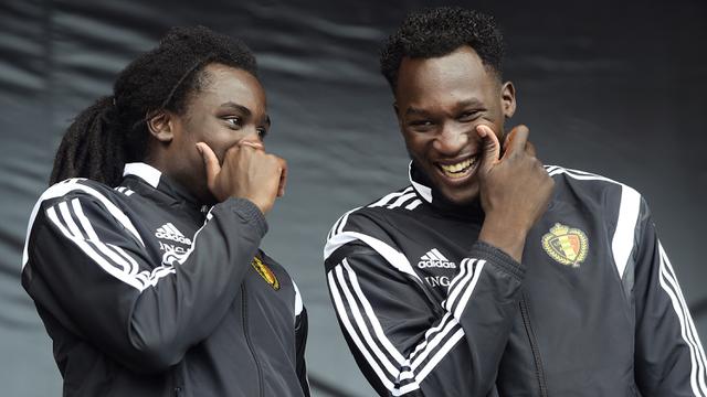 FOTO : 7 pesepak bola kaka-beradik termahal