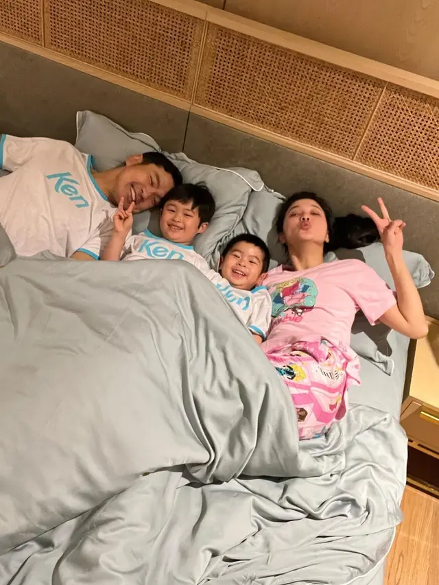 8 Momen Ulang Tahun Sandra Dewi ke-40, Dapat Hadiah Spesial dari Suami