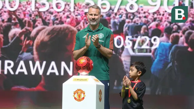 Foto: Ryan Giggs Sapa Para Fans di Indonesia dalam Peluncuran Kartu Kredit Maybank yang Berkolaborasi dengan Manchester United