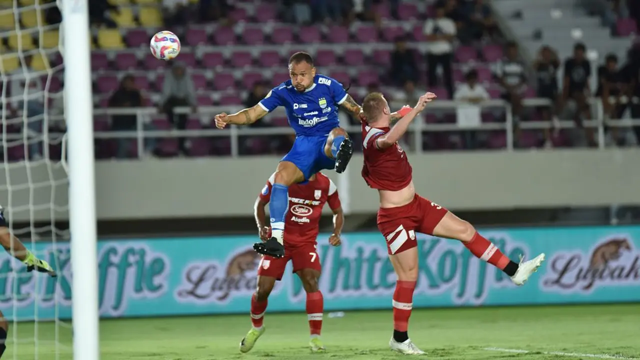 Persis Solo vs Persib Bandung