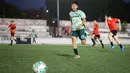 Korea-Korea Selecao berhasil menyapu bersih kemenangan dalam tiga pertandingan uji coba saat pemusatan latihan di Portugal. KKS menang 6-1 atas Vitoria Clube de Lisboa, 6-1 atas AD Pasteis da Bola, dan 7-2 atas Clube Futebol de Benfica. (Bola.com/Bagaskara Lazuardi)