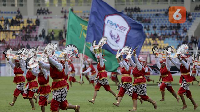 Foto: Potret Kemeriahan Pembukaan Piala Presiden 2022, mulai Tari Tradisional, Musik Dangdut bahkan Band GIGI pun Ada